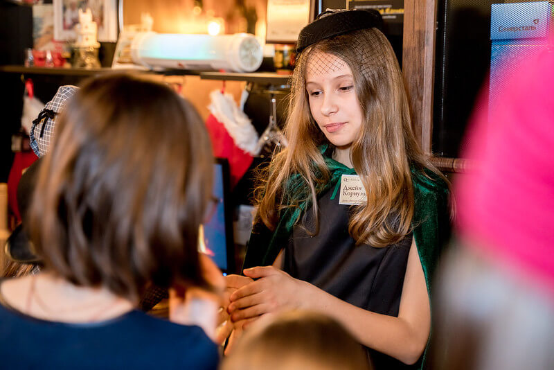 Как необычно отметить 8 марта в школе вместе с Квесторией в Ufa