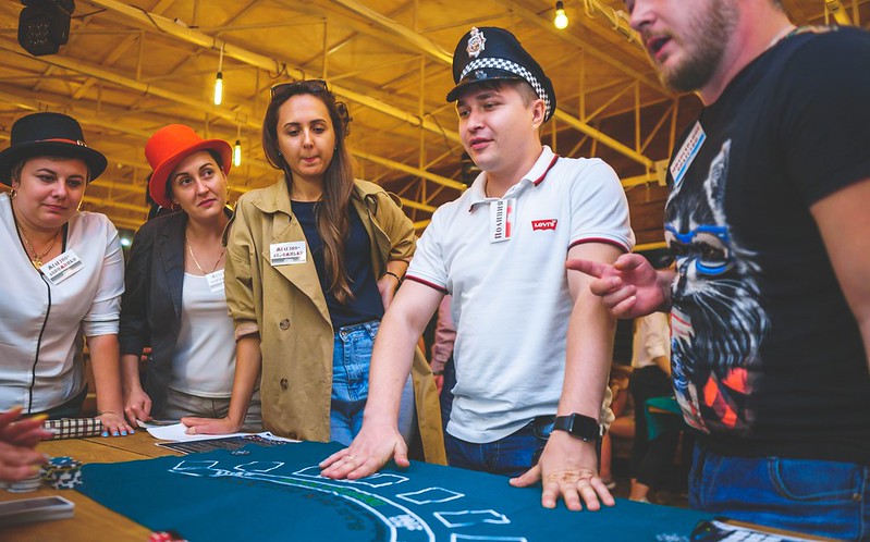 Корпоративные сувениры и подарки на День нефтяника в Ufa