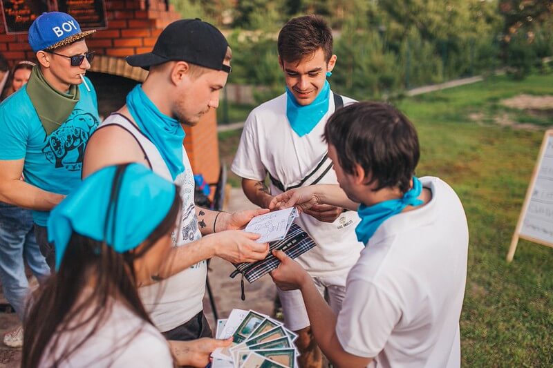 Как отметить майские праздники на природе в Уфе — идеи отдыха, квесты и сценарии