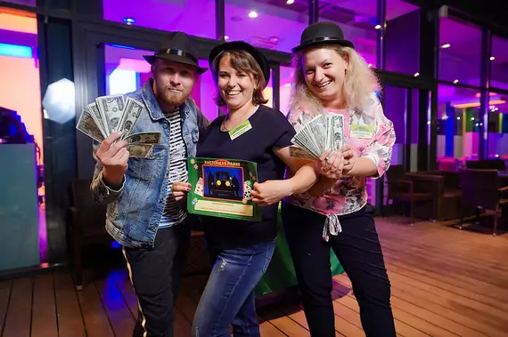 Как отметить 8 Марта в Уфе: лучшие идеи для работы и праздника